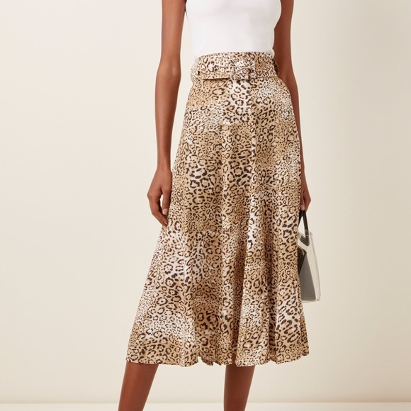 Faithfull the Brand Dresses & Skirts - 🔮Faithfull🔮 Luda Midi Skirt in Leopard